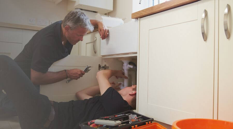 Professional burst pipe repair services in Martinsville, IL